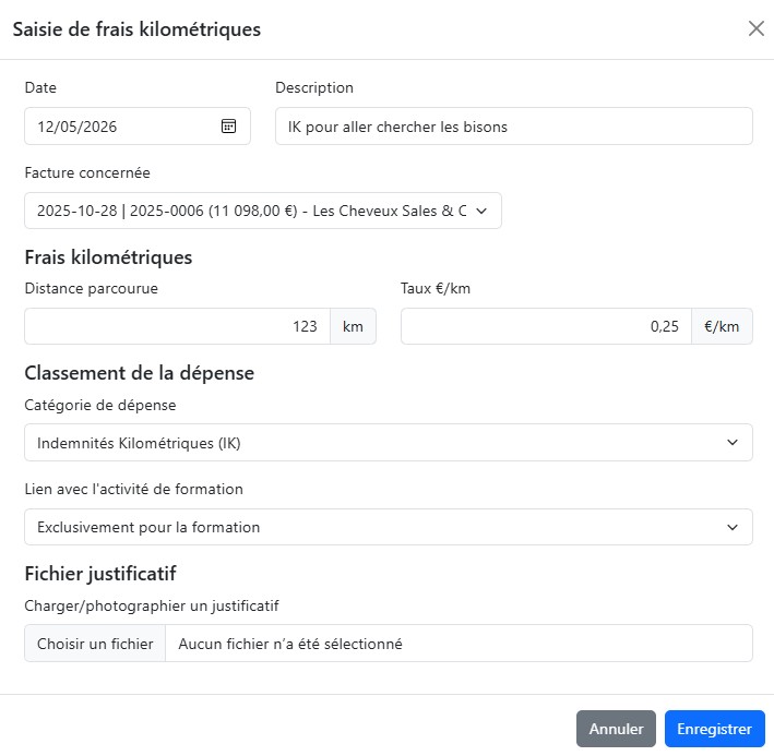 Fenêtre de saisie de frais kilométriques dans EasyME — date, distance parcourue, taux au kilomètre, catégorie et justificatif